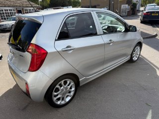 /photos/12035/9a1e4329-2196-430e-8716-ca3a6bd27edd_i320x240.jpg